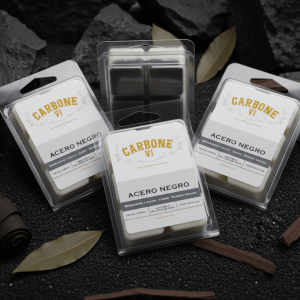 Vela ámbar Acero Negro, fondo oscuro — Carbone VI